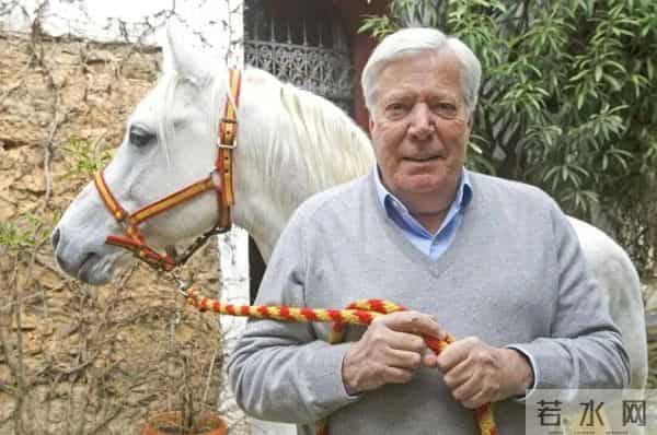 史上最强杀猪盘！爱马仕继承人被骗光1000亿财产，嫌疑人自杀？