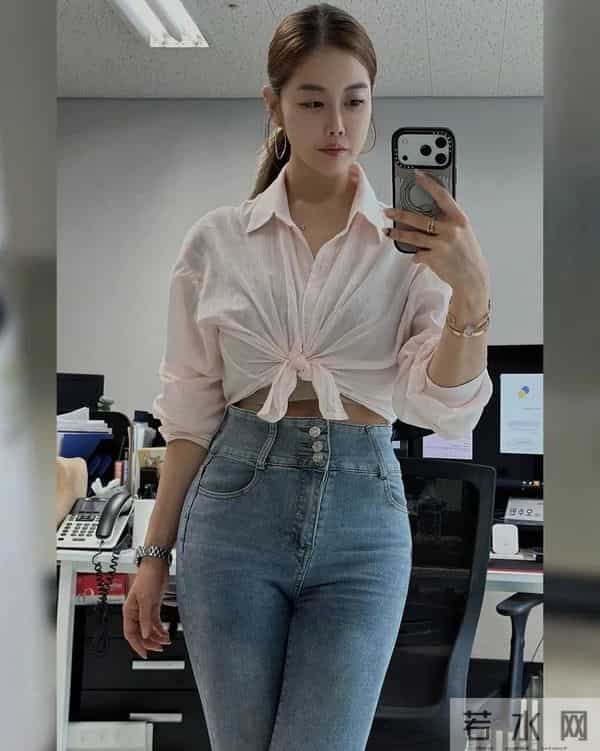 高腰牛仔裤YYDS!真的适合我这个老阿姨了