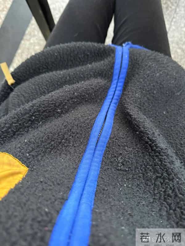 衣柜断舍离:今年秋冬坚决不买这9种类型的衣服,难穿费钱!