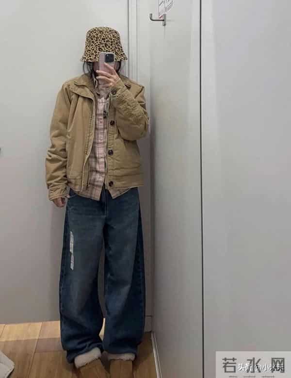 优衣库这件衬衫杀疯了！配啥都和谐，断货是有原因的