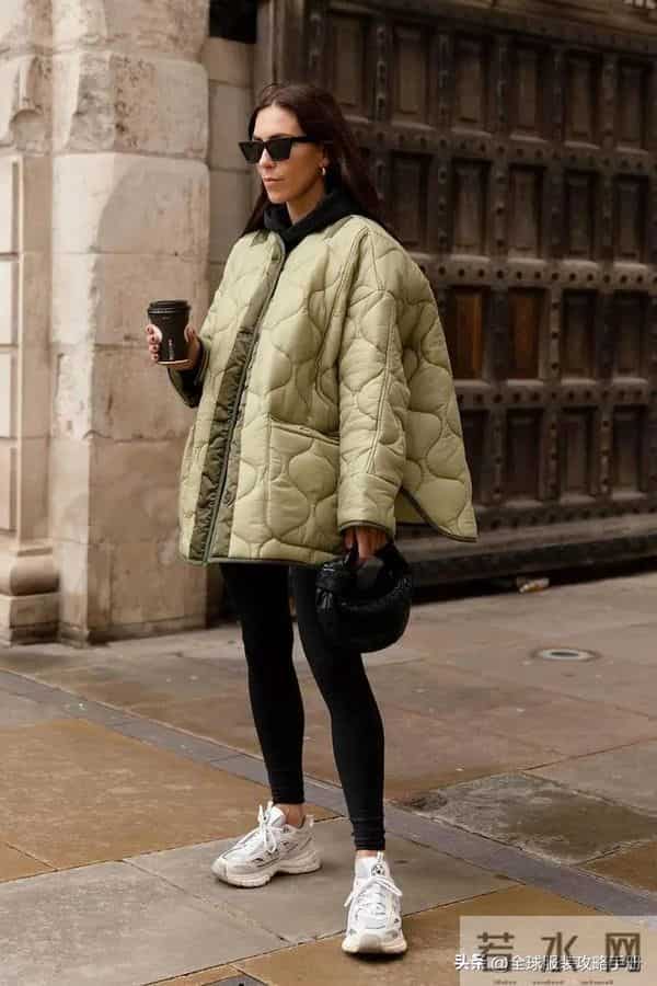 冬天穿“鲨鱼裤”,时髦又减龄!