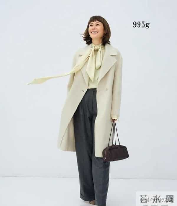 冬天想穿得年轻点？中年女性一定要避开的5种颜色！