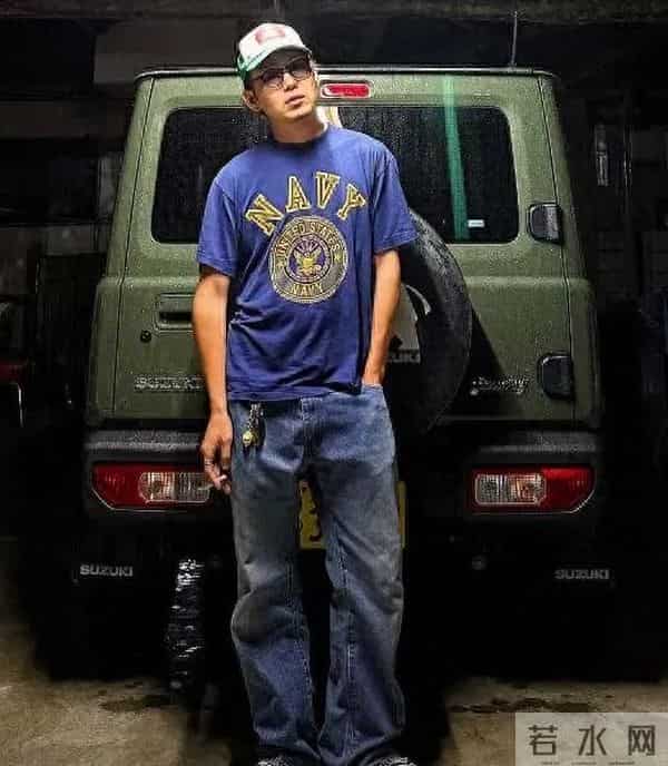 男人中年即使不富裕，秋天也别穿这4种“衣服”，廉价寒酸没品味