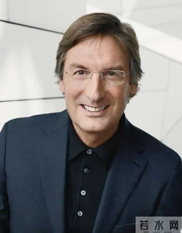 Gucci 2026早秋系列；Pantone 2026年度代表色