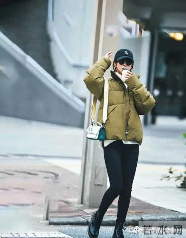 冬天穿“鲨鱼裤”,时髦又减龄!