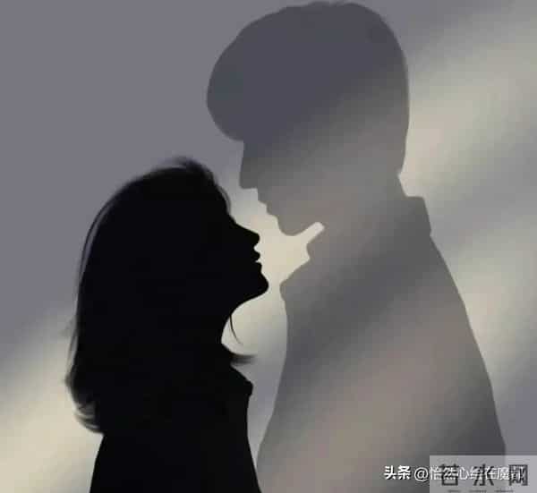 一家中古奢侈店里的声色世界（200）——蓝颜知己！