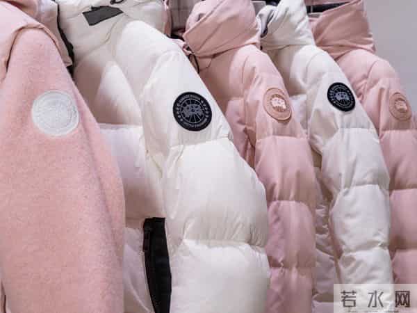 Canada Goose加拿大鹅郑州丹尼斯大卫城启幕