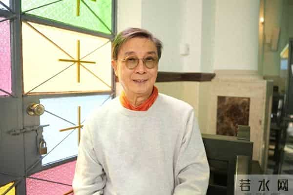 76岁知名港星怒斥媒体造谣亡母！澄清母子间无怨恨：感到十分离谱