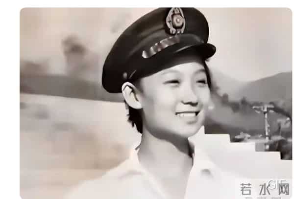 甘做小三45年，赚钱交给原配，为让原配放心去做绝育，女导演为啥