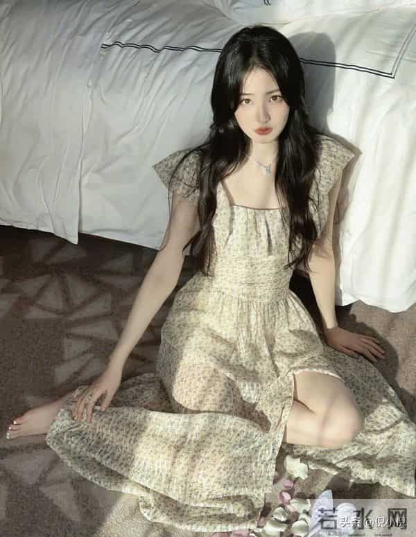 徐璐：法式穿搭茶歇裙甜，美与优雅并存