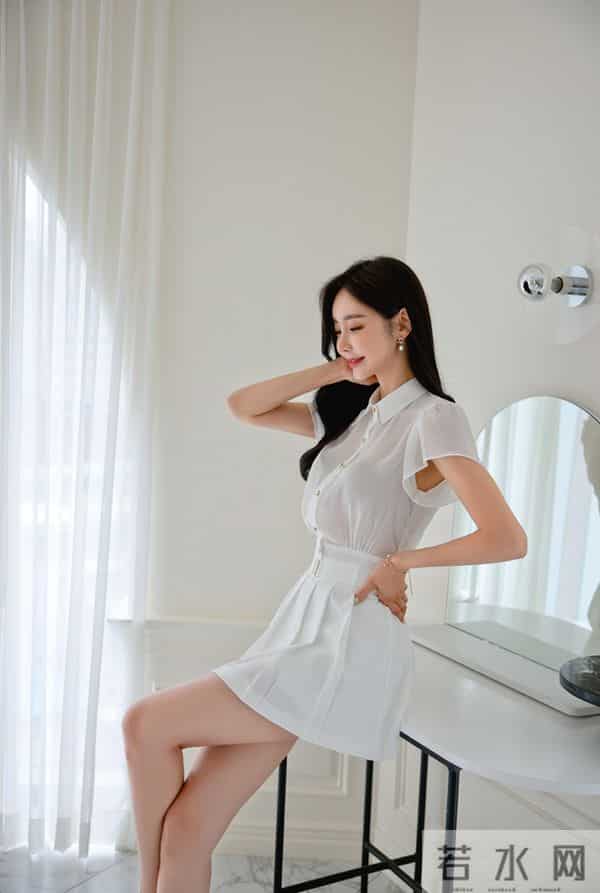 孙允珠——清新雪纺初雪冰凝无袖百褶裙