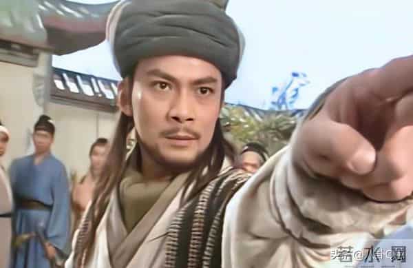 黄日华官宣退圈，一句话结束45年演艺路，这才是老戏骨该有的体面