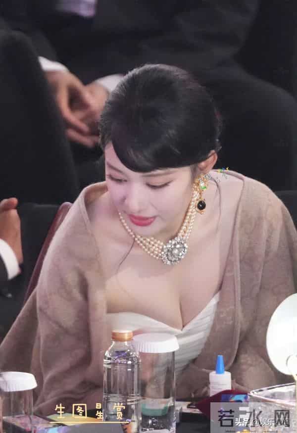 王楚然 尖叫之夜内场，明媚温婉的千金白月光！