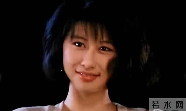 踹掉费翔，和林子祥结婚却分房睡的叶倩文，如今已走上了另一条路