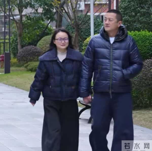 离婚仅2个月,李亚鹏“第四个女儿”身份曝光,周迅的话有人信了
