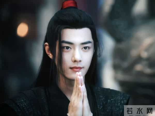 长相,是肖战成为顶流的基石,亦是最大的阻力,郑晓龙说的太对了