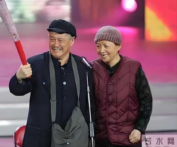 上亿身价难掩凄凉,赵本山近况曝光,断崖衰老认不出,儿女成心病