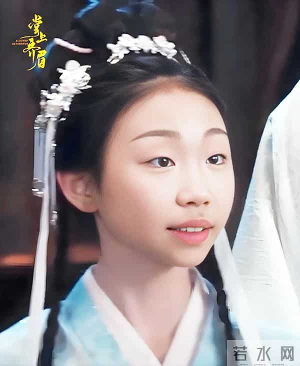 星三代出道！72岁濮存昕为11岁外孙女打call，长相引争议：不适合