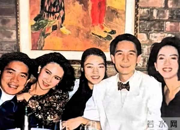 王晶捅破32年谎言！陈百强早逝真因曝光，何超琼背了这么久的锅？