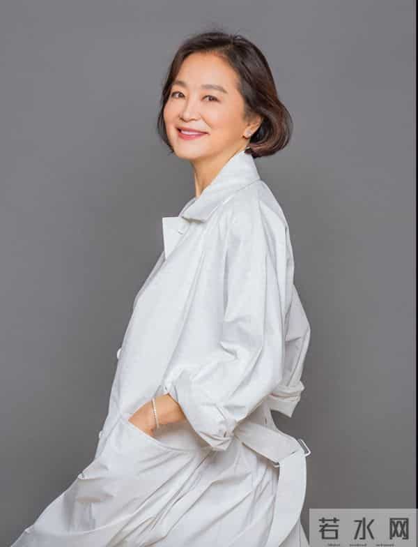 林青霞11亿豪宅遭大量蟑螂入侵,被吓到坐立难安