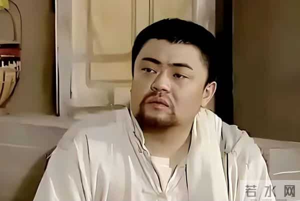 高明儿子高亮离世不到1年，孙女就遭霸凌，令人担心的事发生了