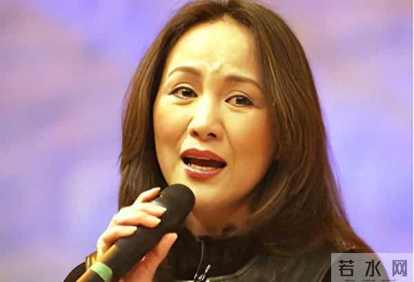 原来早已不是中国籍?事业巅峰远赴美国,被老外“玩腻”晚年回国