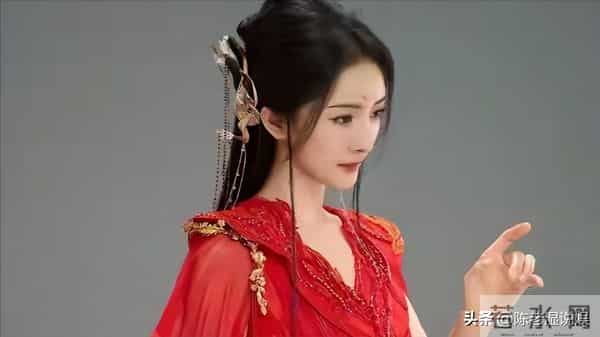 澳门这一夜,娱乐圈的“拜高踩低”,在杨幂身上体现的淋漓尽致!