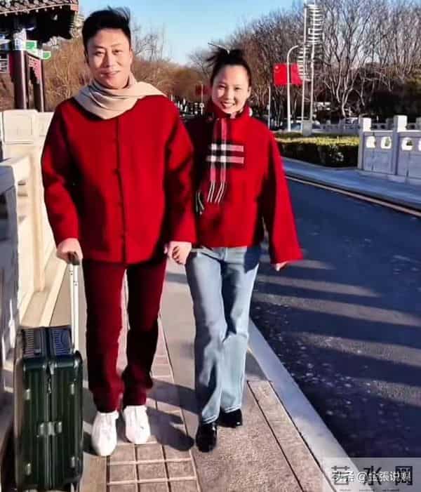 知名歌唱家耿为华，娶小20岁幼师，55岁二胎得女，还想拼三胎