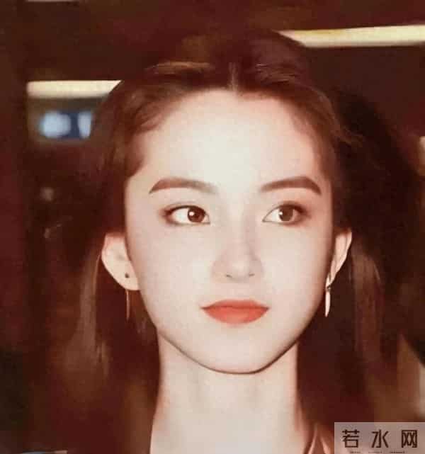 香港著名女星11亿豪宅,惊现大量蟑螂,现场尸横遍野,惨不忍睹