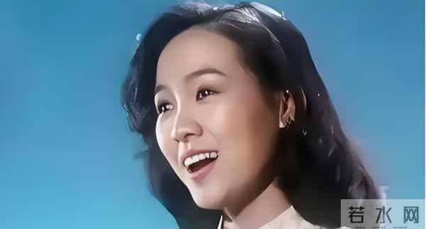 原来早已不是中国籍?事业巅峰远赴美国,被老外“玩腻”晚年回国