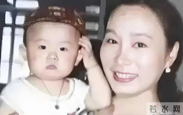 奚美娟人设崩塌,过往被扒,原来早有迹象,陈道明10秒尬笑藏玄机