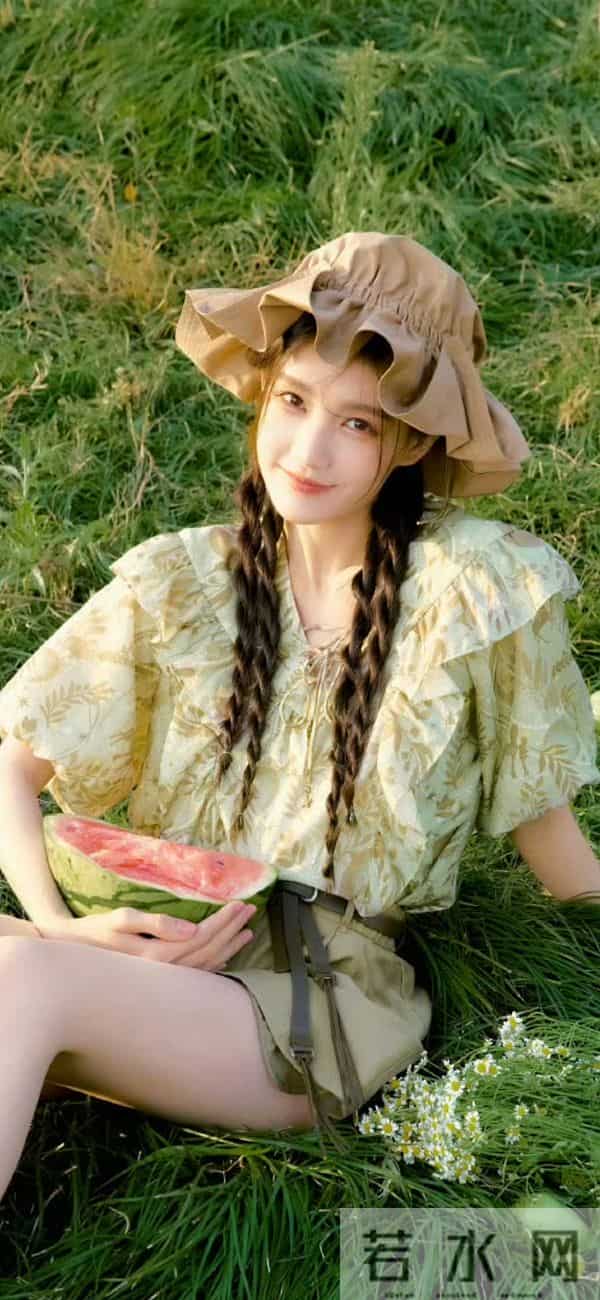 美女壁纸第2162期—李一桐