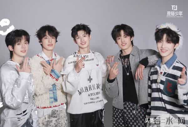 朱迅又被"下放"?26年春晚出新招,流量明星被追捧,赵本山说对了