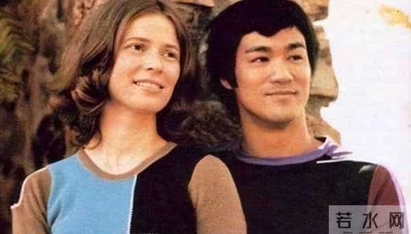 李小龙打遍天下无敌手？妻子琳达晚年透露：丈夫其实很怕一种对手