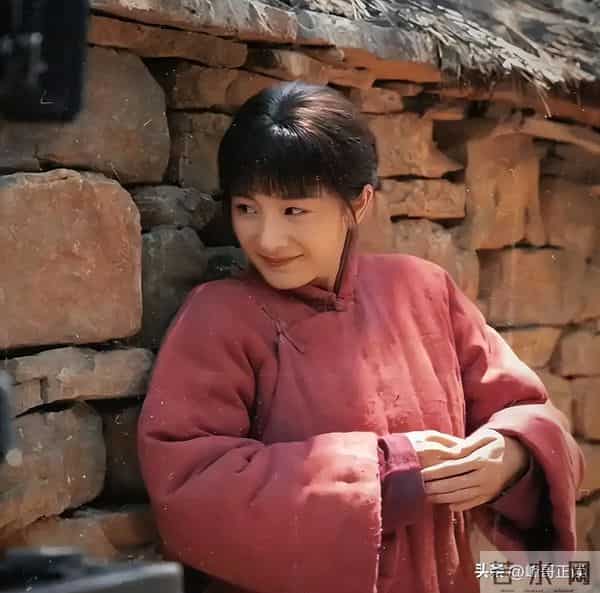 离婚7年，39岁杨幂高调宣布喜讯，成为了前夫“高攀不起”的存在