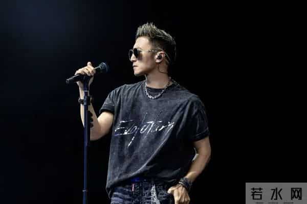 看了张柏芝的育儿观之后,就懂为何孩子都是跟着她,谢霆锋比不了