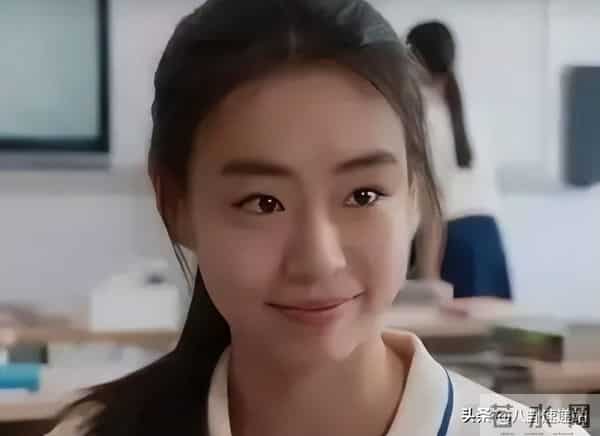 老戏骨为外孙女新戏庆贺，担心的事情发生 炸出“资本家的丑孩子”