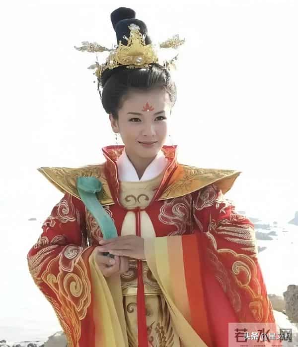 47岁刘涛国外度假心情大好 晒美照 身材迷人又显年轻