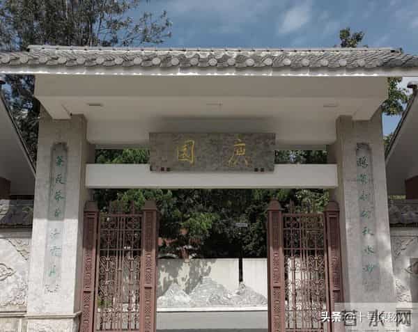 41岁嫁给庾澄庆，两年生二娃，张嘉欣比伊能静幸运的是张正芬老了