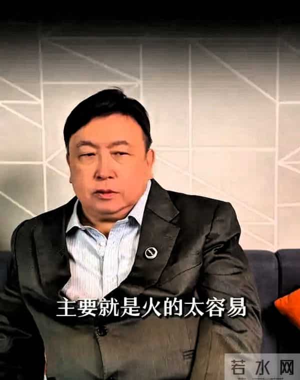 王晶捅破32年谎言！陈百强早逝真因曝光，何超琼背了这么久的锅？