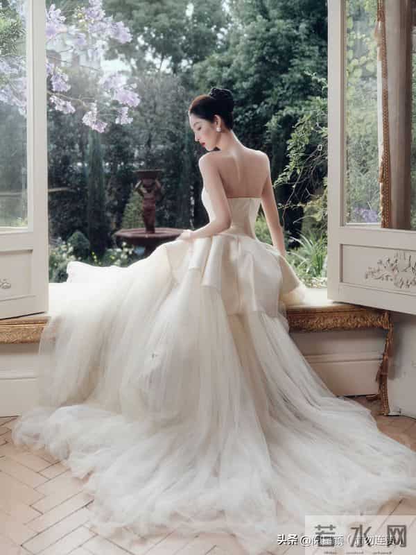 王玉雯 奶呼呼的小脸 逆天长腿 清纯灵动的美令人浮想