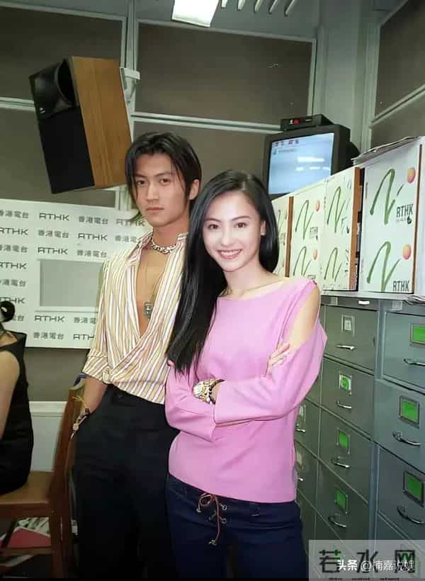 谢霆锋儿子Lucas现身马场，个子不高，肤色偏黑，侧颜像极了爸爸