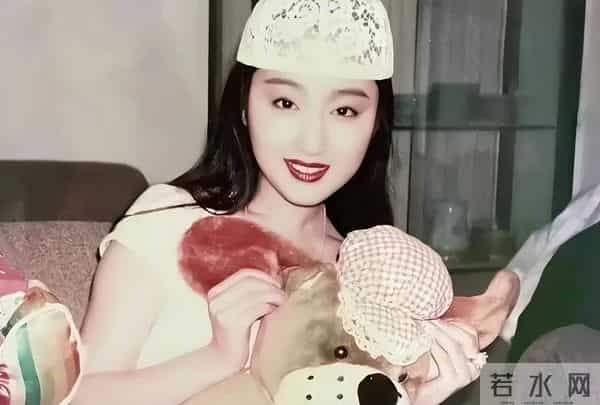 隐瞒了28年后,杨钰莹终于坦白:如果当年接受毛宁,现在早已当妈