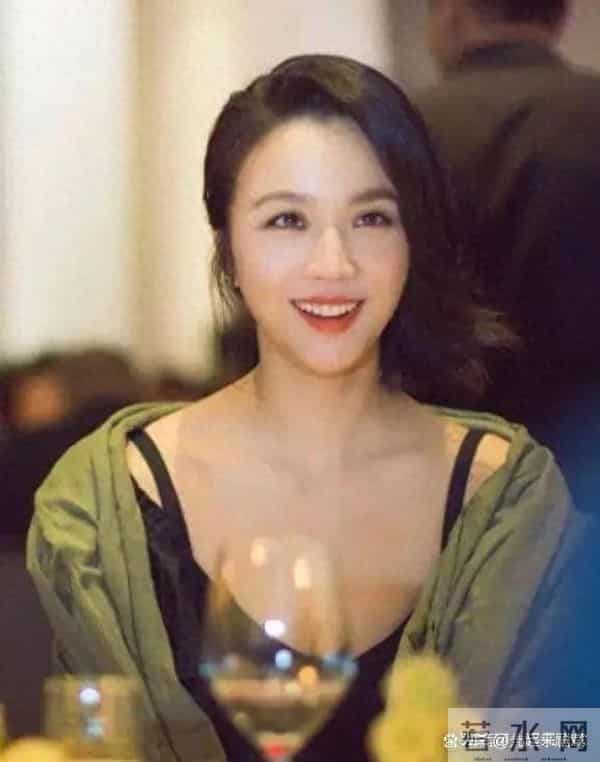 汤唯的清纯美,大多数男人的梦中情人