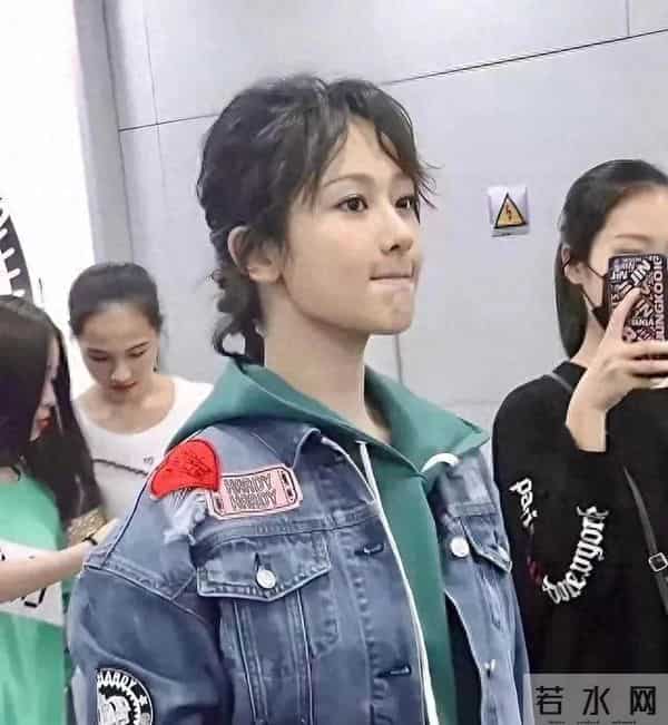 美得惊艳！杨紫全新造型突破想象，粉丝纷纷赞叹焕然一新