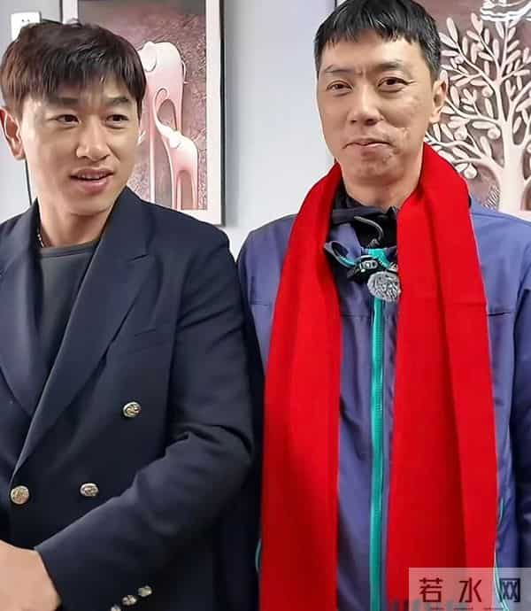 沈晓阳的归来圆了亲爸抱孙子的愿望,一家四口返程,哥哥意外爆火