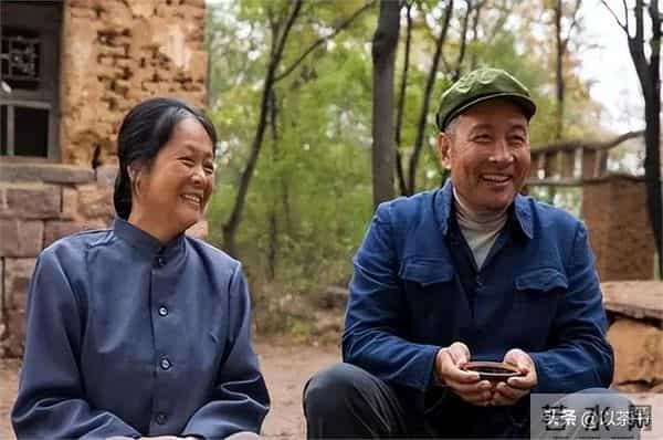 他是国家一级演员,演了半辈子戏,戏外爱妻如命,却为儿子操碎心