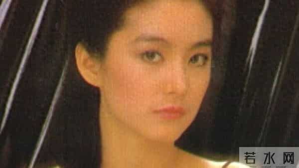 林青霞豪宅发现大量“不速之客”，亲自处理却杀不完，被吓到坐立难安