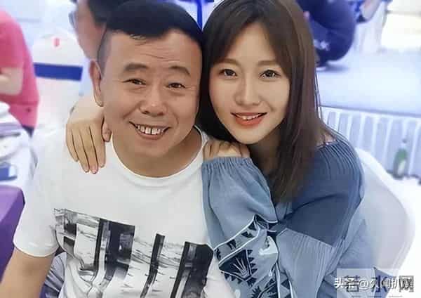 钱再多有什么用？嫁富豪13年独守娘家的潘阳，揭露婚姻处境太无奈