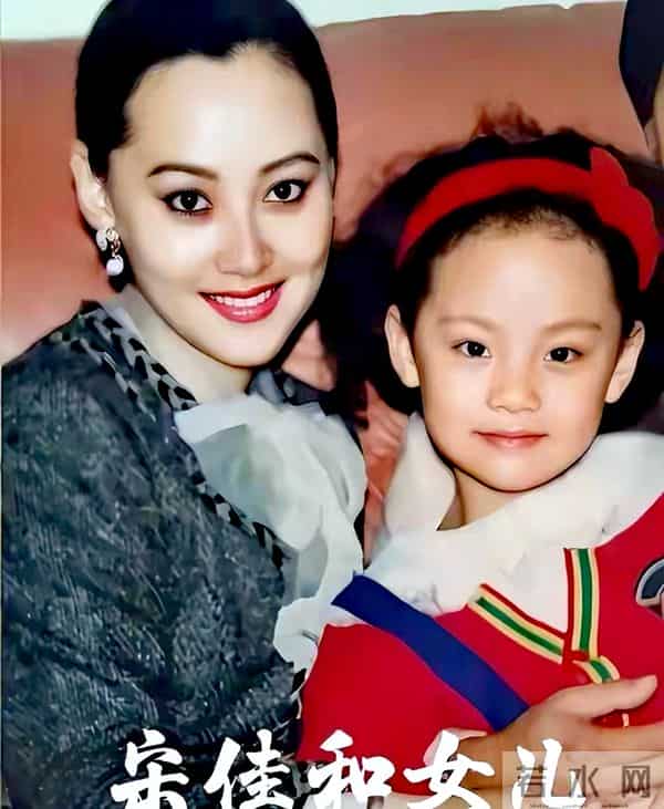 63岁宋佳隐居比利时:当年巅峰退圈的“百花影后”,后悔了吗?